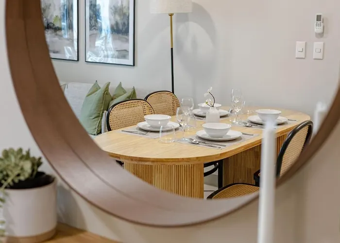 Apartamento Stylish 2 Bedroom With Bathtub And Balcony Uptown Bgc