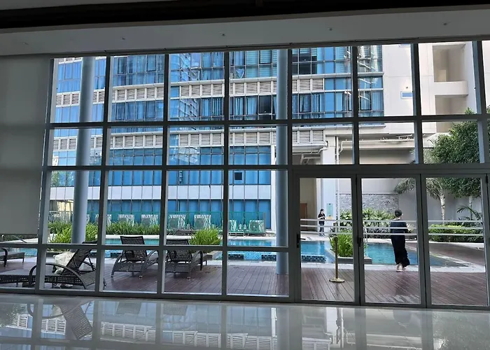 Apartamento Stylish 2 Bedroom With Bathtub And Balcony Uptown Bgc Manila