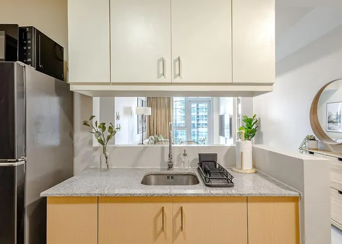 Stylish 2 Bedroom With Bathtub And Balcony Uptown Bgc Apartamento Manila